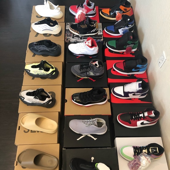 Hypebeast Mystery Sneaker Box! YEEZY/JORDAN/NIKE - Picture 2 of 7